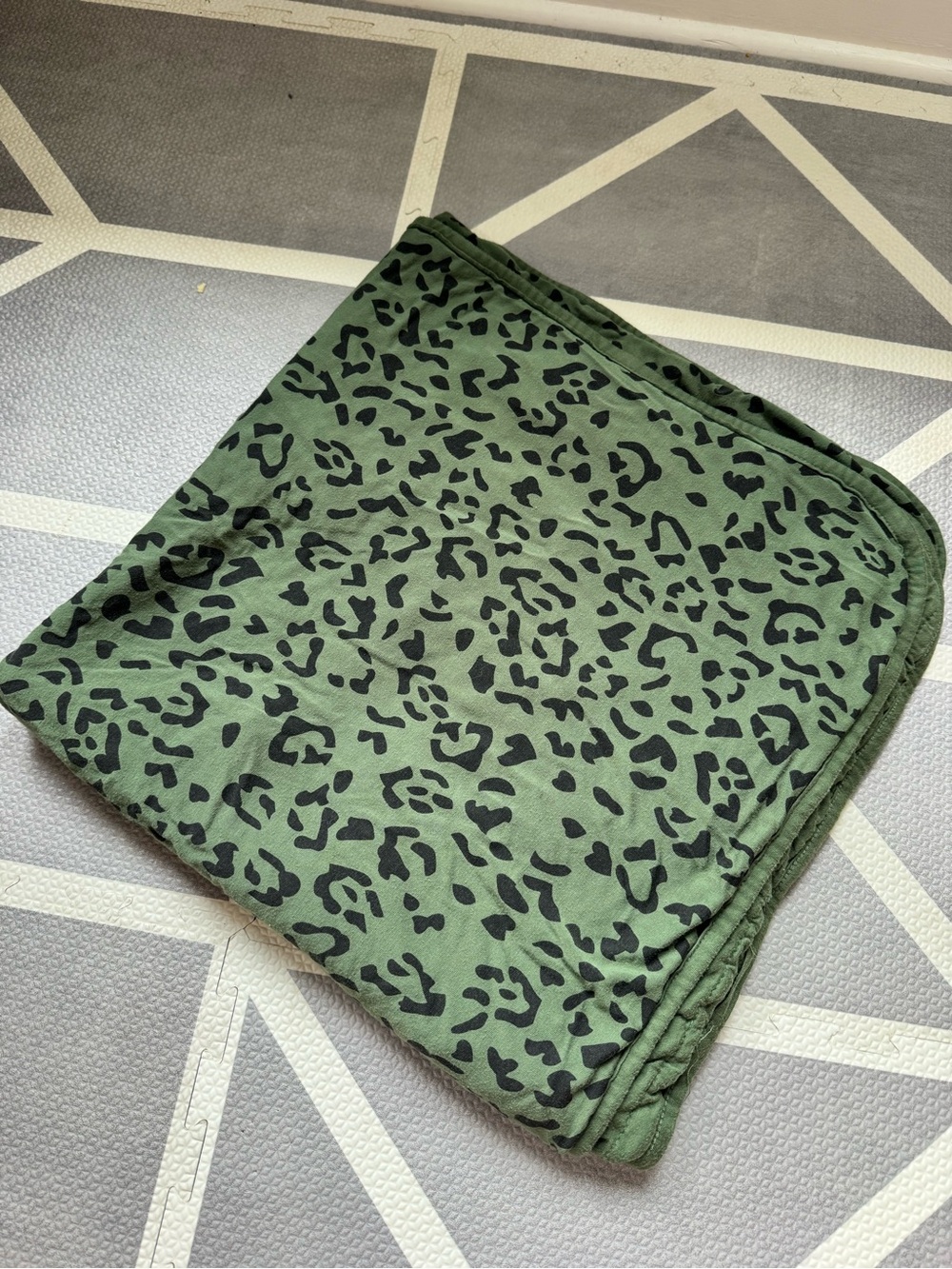 Kyte BABY Hunter Green and Black Leopard Print blanket